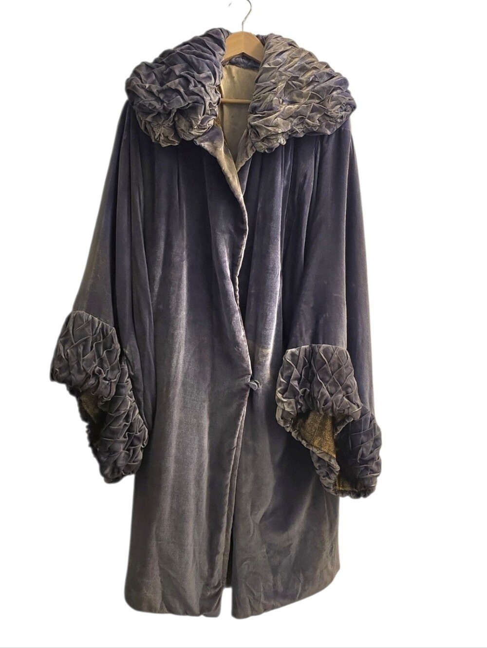 Antique Edwardian Silk Velvet Opera Coat Blue Ruched Collar Kimono Sleeves c1900